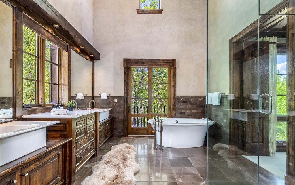 Experience Magic Magnificent Estate with Spectacular Sawatch Range Views in Colorado Listed at 10995000 39