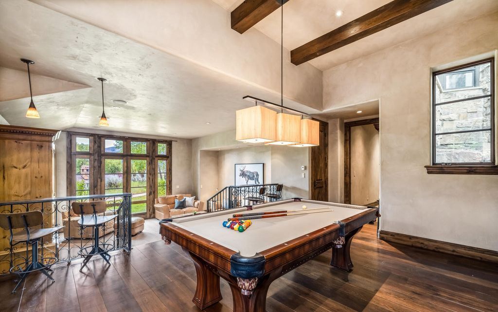 Experience Magic Magnificent Estate with Spectacular Sawatch Range Views in Colorado Listed at 10995000 47