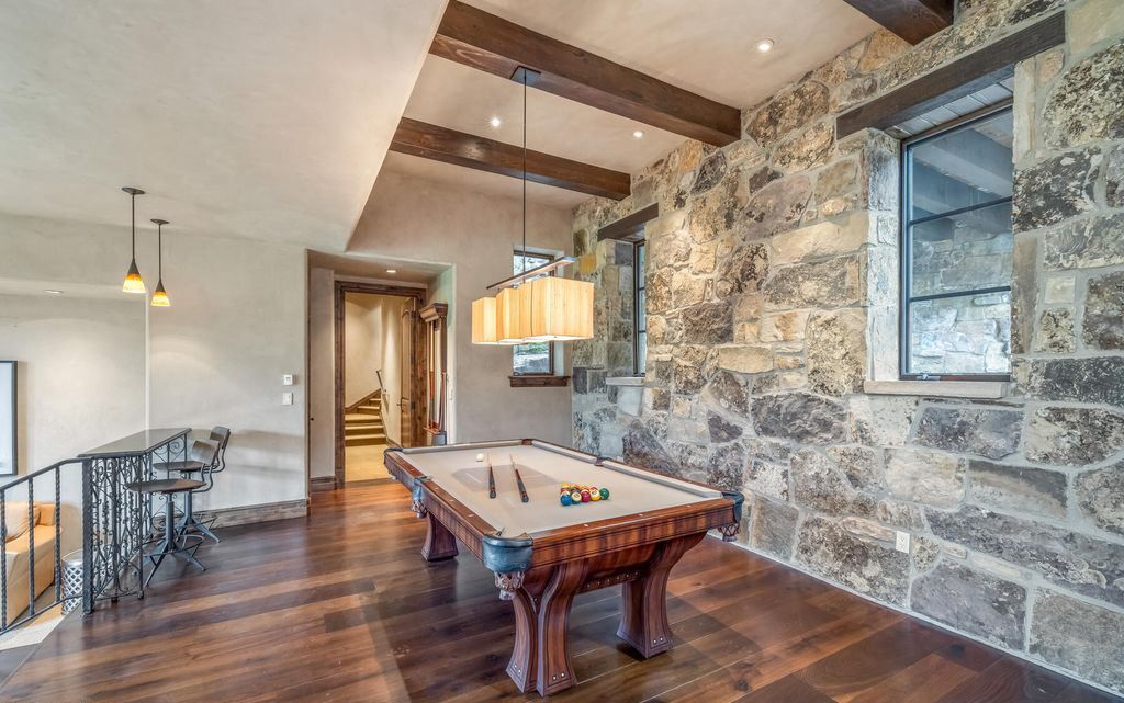 Experience Magic Magnificent Estate with Spectacular Sawatch Range Views in Colorado Listed at 10995000 48