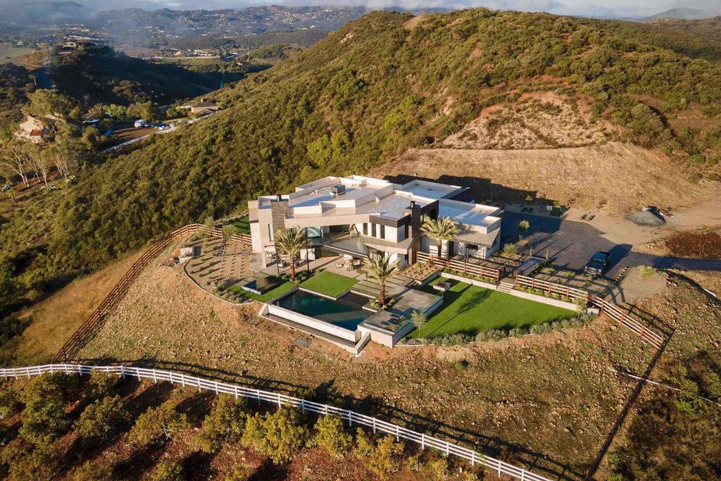 Gwin House by Soloway Designs Architecture + Interiors