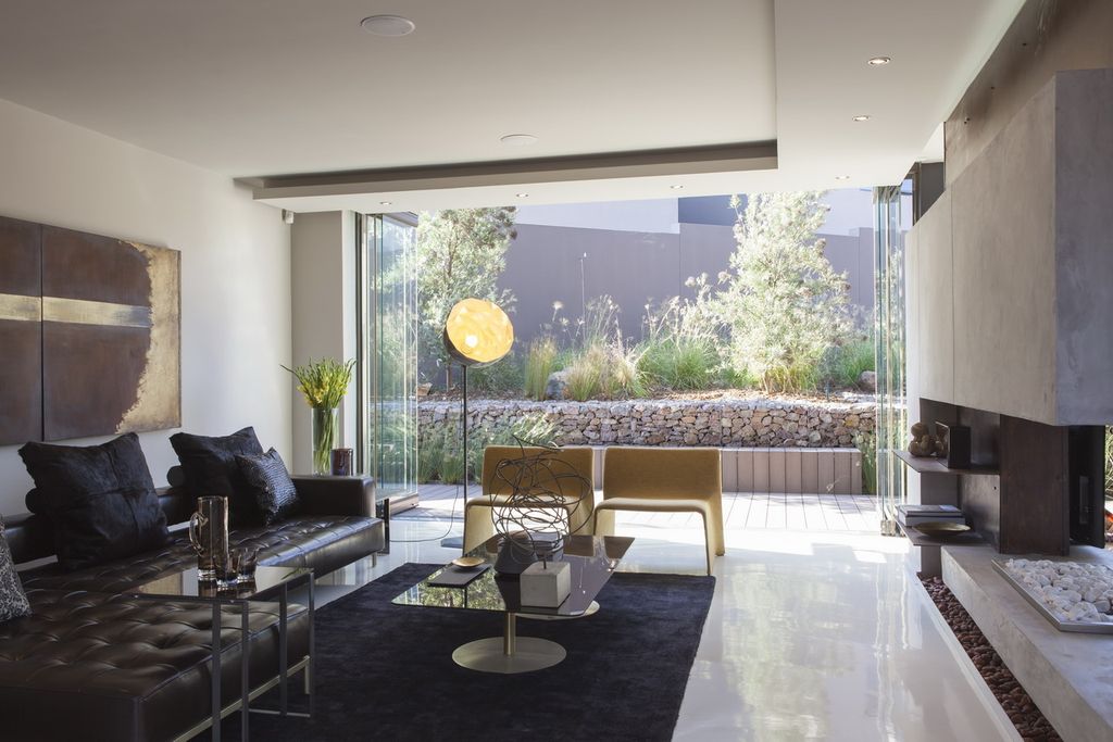 House Duk Modern Home by Nico van der Meulen Architects 15