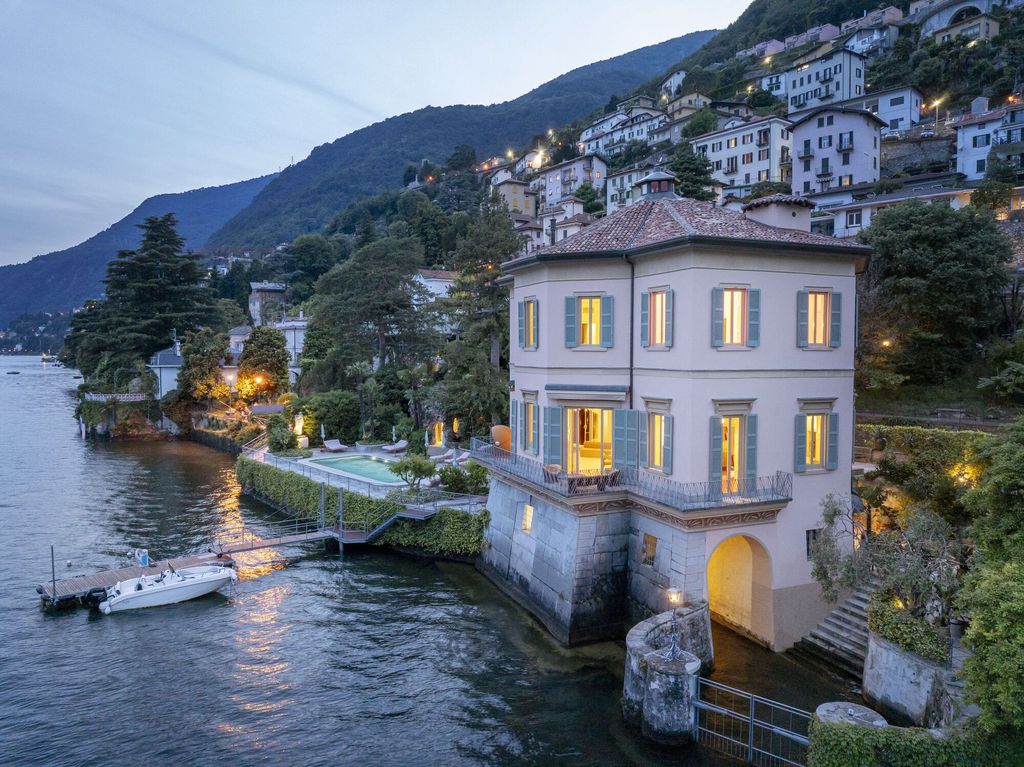 House on Lake Como, elegance estate by J. Mayer H.Architects