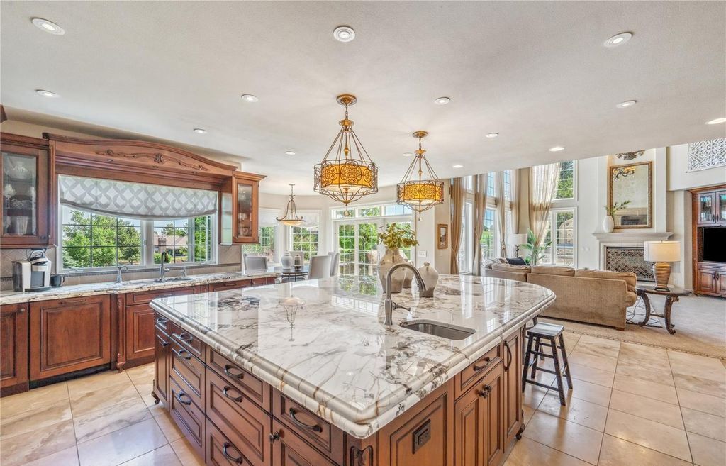 Luxurious Colorado Home on Golf Course with Stunning Mountain and City Views Listed at 2.3 Million 10