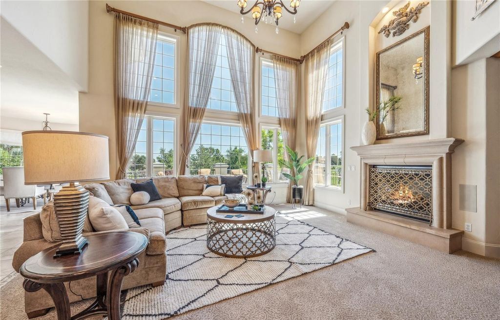 Luxurious Colorado Home on Golf Course with Stunning Mountain and City Views Listed at 2.3 Million 17