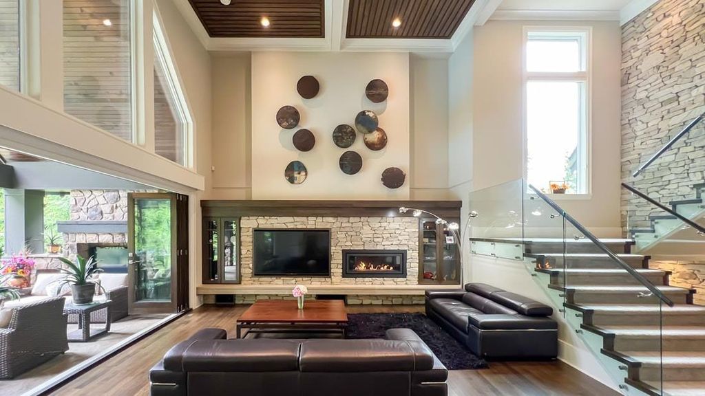 Luxurious Estate Mansion in Canada A Masterpiece of Top Quality Materials and Workmanship Available for C9988000 12