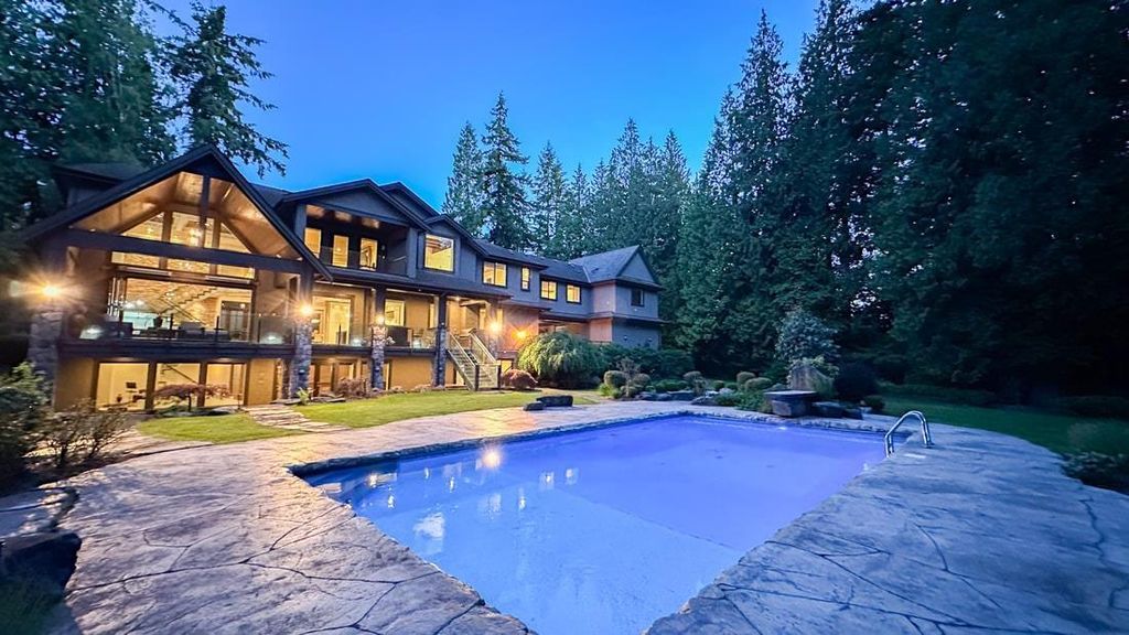 Luxurious Estate Mansion in Canada A Masterpiece of Top Quality Materials and Workmanship Available for C9988000 3