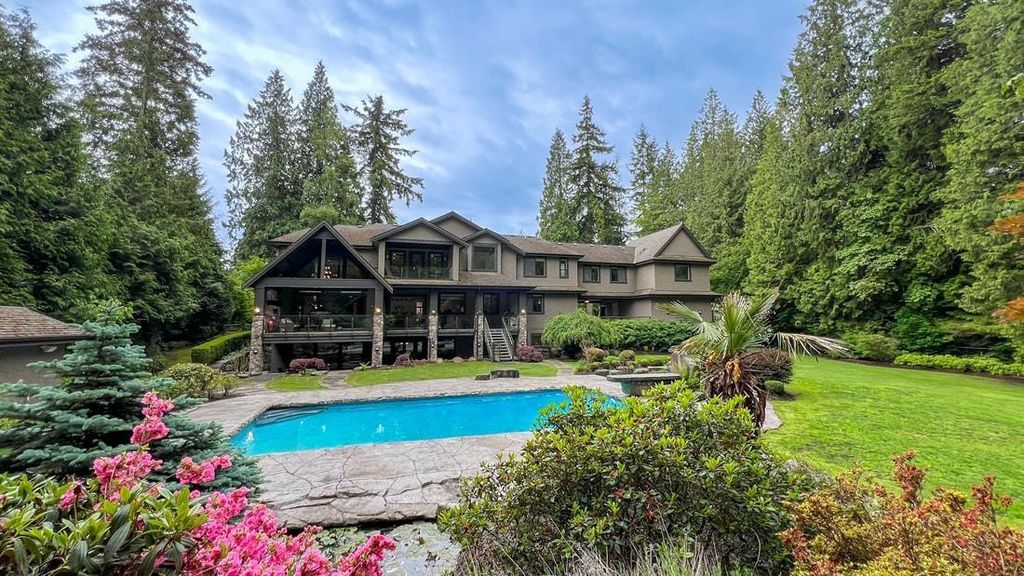 Luxurious Estate Mansion in Canada A Masterpiece of Top Quality Materials and Workmanship Available for C9988000 5