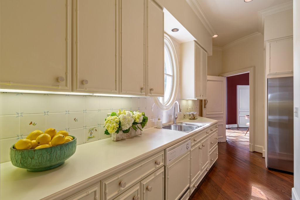 Luxurious and Private French Manor in Tennessee for 4995000 15
