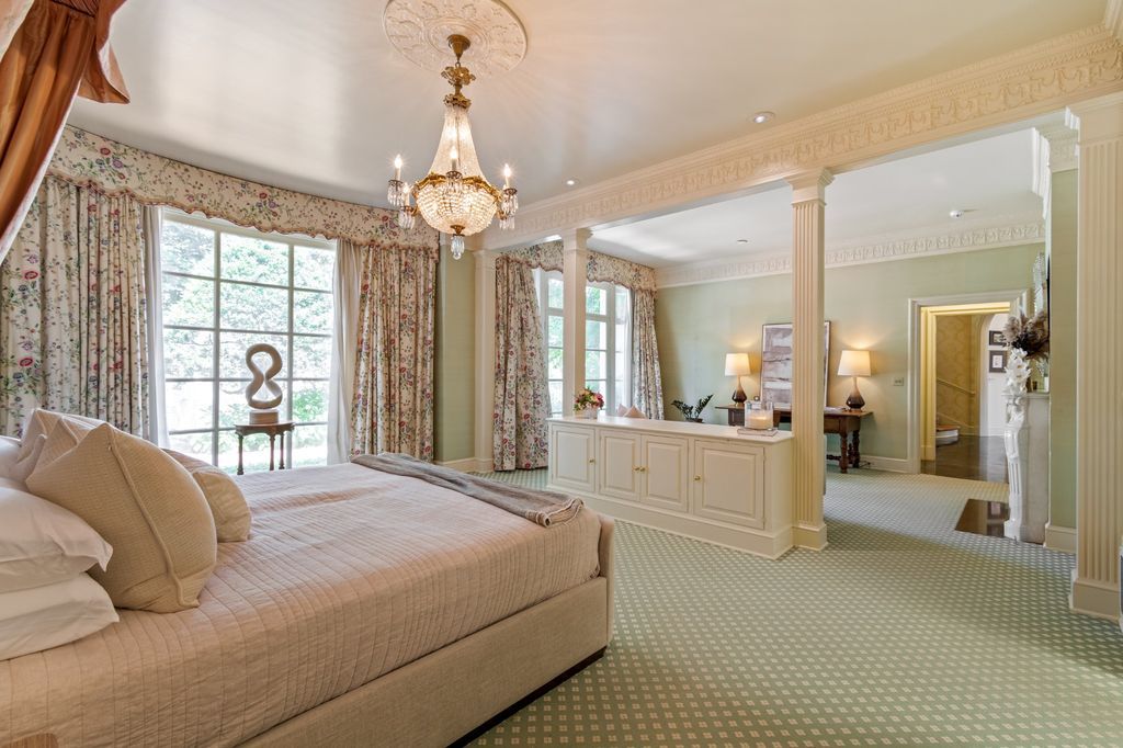 Luxurious and Private French Manor in Tennessee for 4995000 32