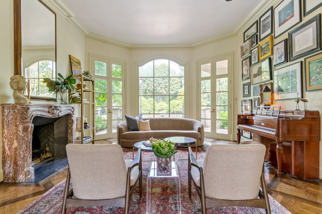 Luxurious and Private French Manor in Tennessee for 4995000 4