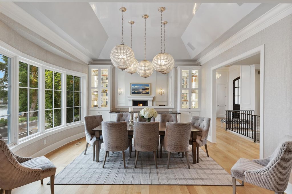 Luxury Living with Stunning Views 7 Million Resort Like Residence in Minnesota 23