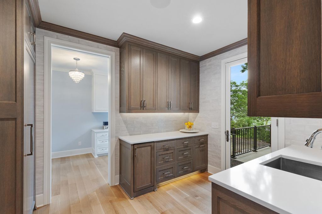 Luxury Living with Stunning Views 7 Million Resort Like Residence in Minnesota 27
