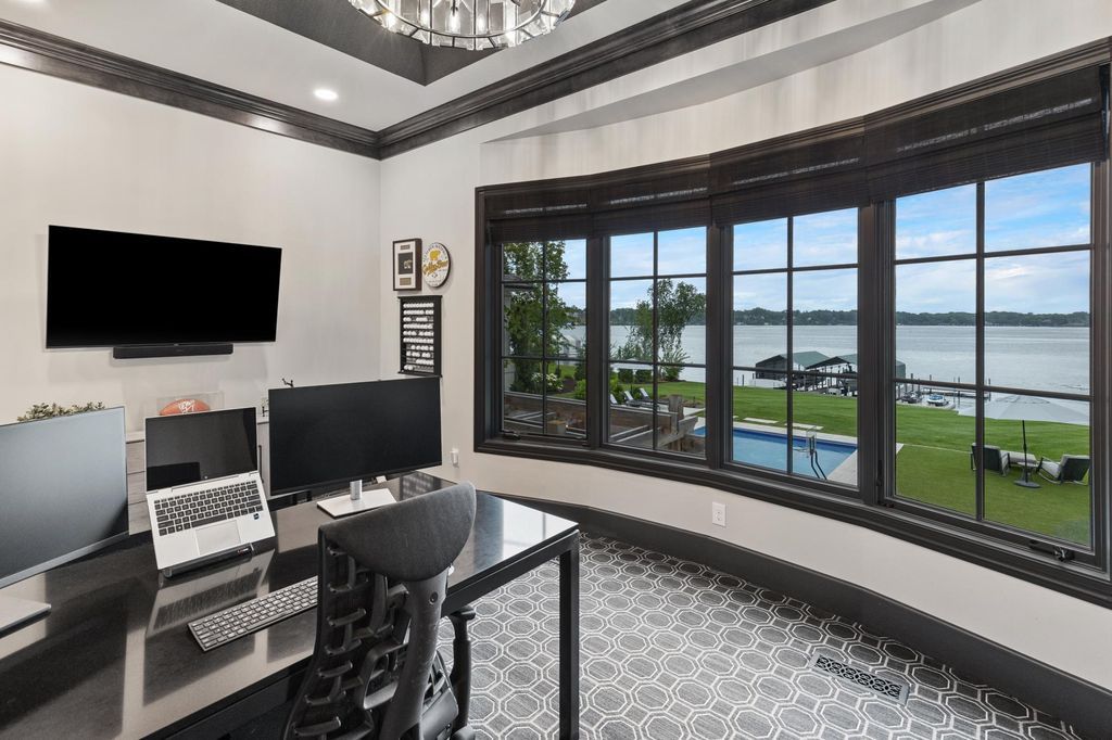 Luxury Living with Stunning Views 7 Million Resort Like Residence in Minnesota 35