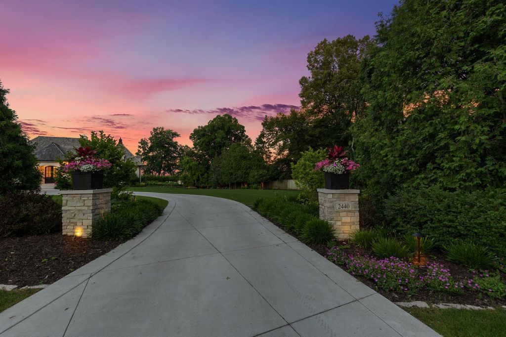 Luxury Living with Stunning Views 7 Million Resort Like Residence in Minnesota 67