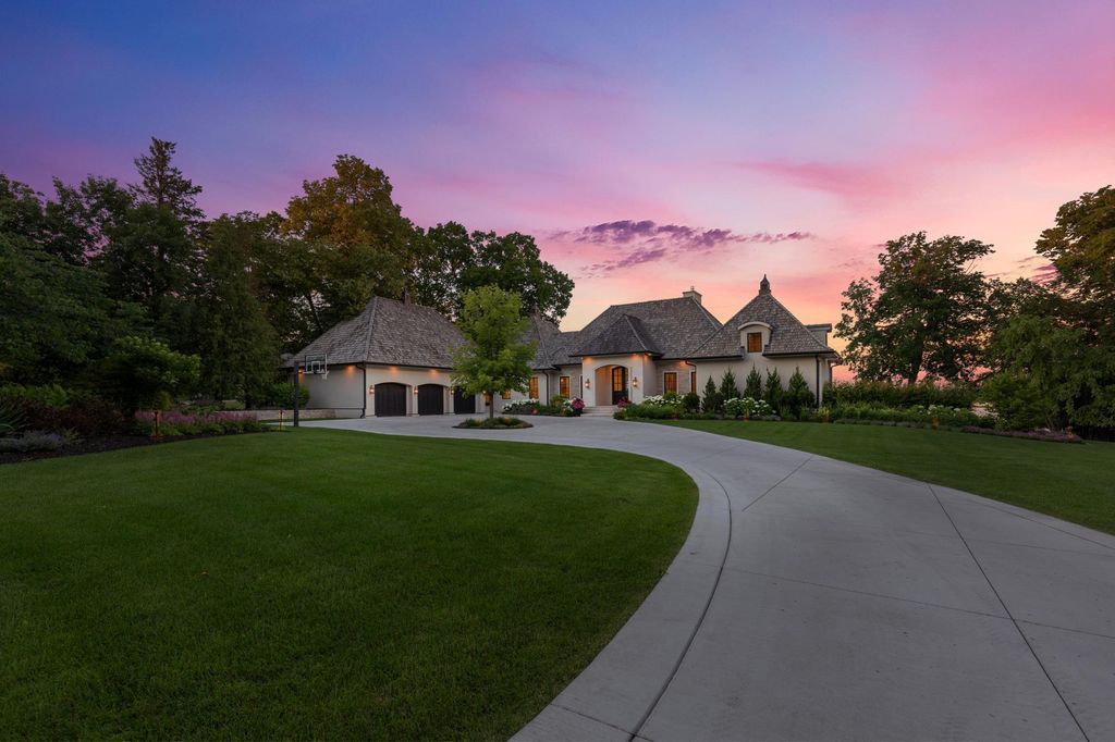 Luxury Living with Stunning Views 7 Million Resort Like Residence in Minnesota 68