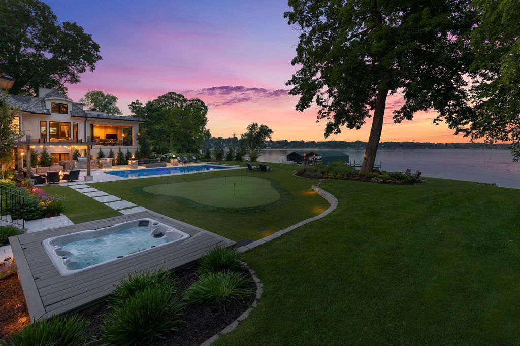 Luxury Living with Stunning Views 7 Million Resort Like Residence in Minnesota 75