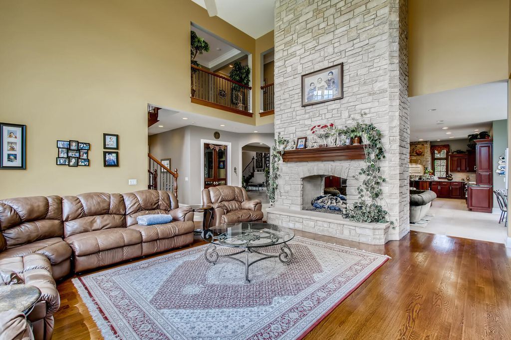 Luxury and Harmony 3.799 Million Custom Built Estate in Illinois Offering Solitude and Togetherness 23