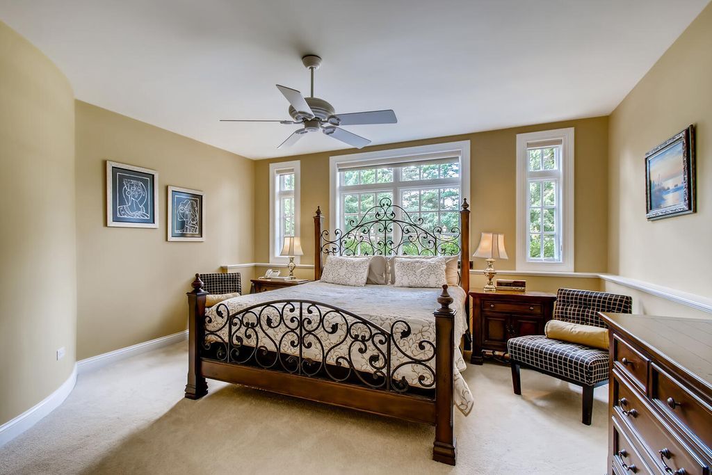 Luxury and Harmony 3.799 Million Custom Built Estate in Illinois Offering Solitude and Togetherness 25