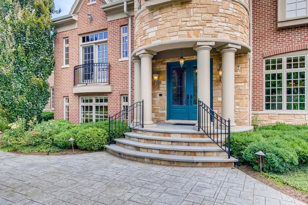 Luxury and Harmony 3.799 Million Custom Built Estate in Illinois Offering Solitude and Togetherness 4