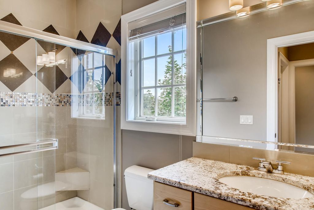 Luxury and Harmony 3.799 Million Custom Built Estate in Illinois Offering Solitude and Togetherness 40