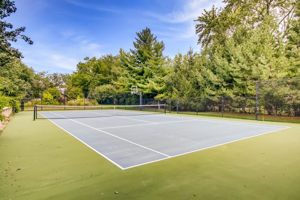 Luxury and Harmony 3.799 Million Custom Built Estate in Illinois Offering Solitude and Togetherness 59