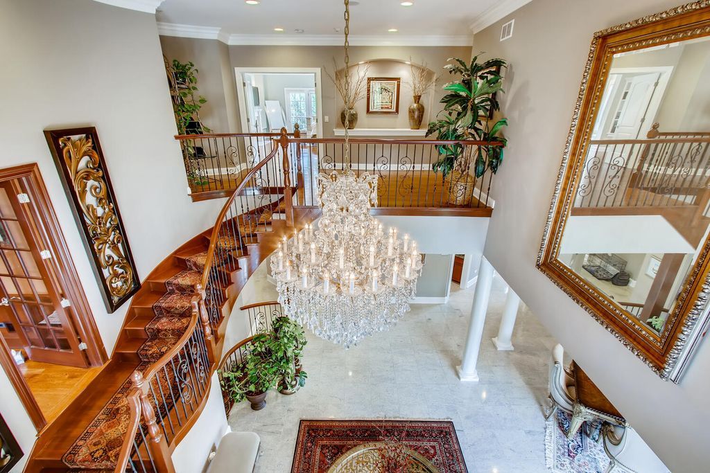 Luxury and Harmony 3.799 Million Custom Built Estate in Illinois Offering Solitude and Togetherness 7