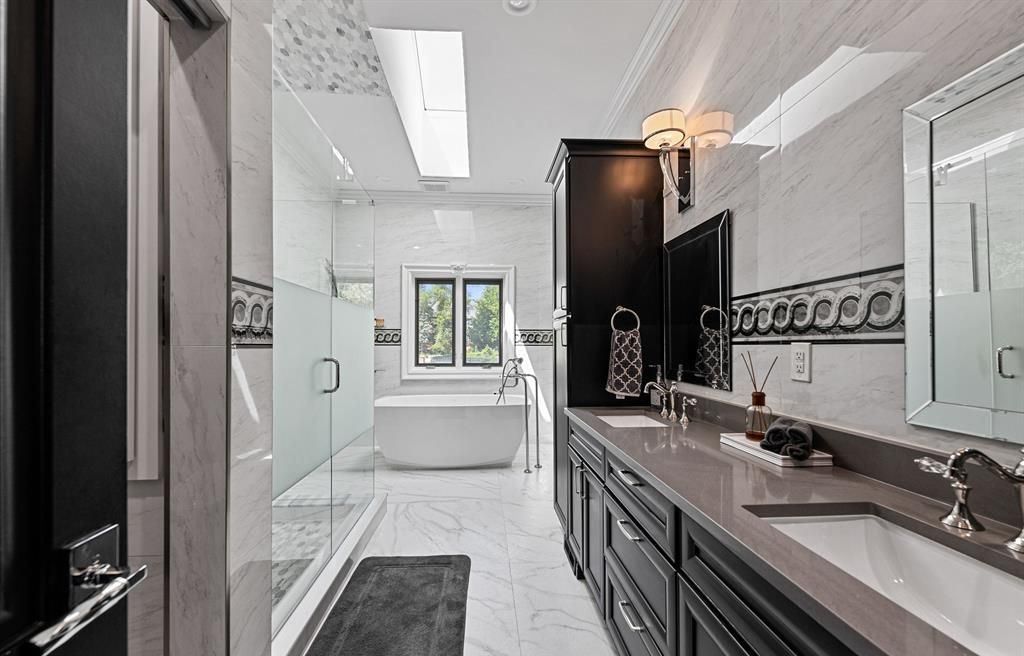 Michigans Finest 4.9 Million Home with Unmatched Luxury and Detail 37