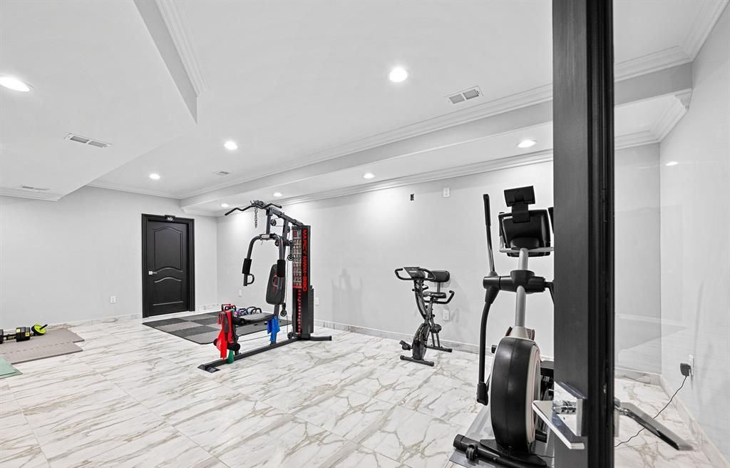 Michigans Finest 4.9 Million Home with Unmatched Luxury and Detail 54