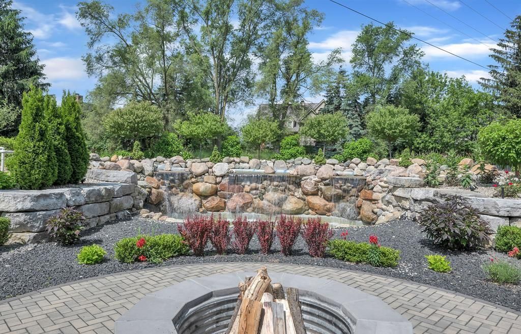 Michigans Finest 4.9 Million Home with Unmatched Luxury and Detail 9