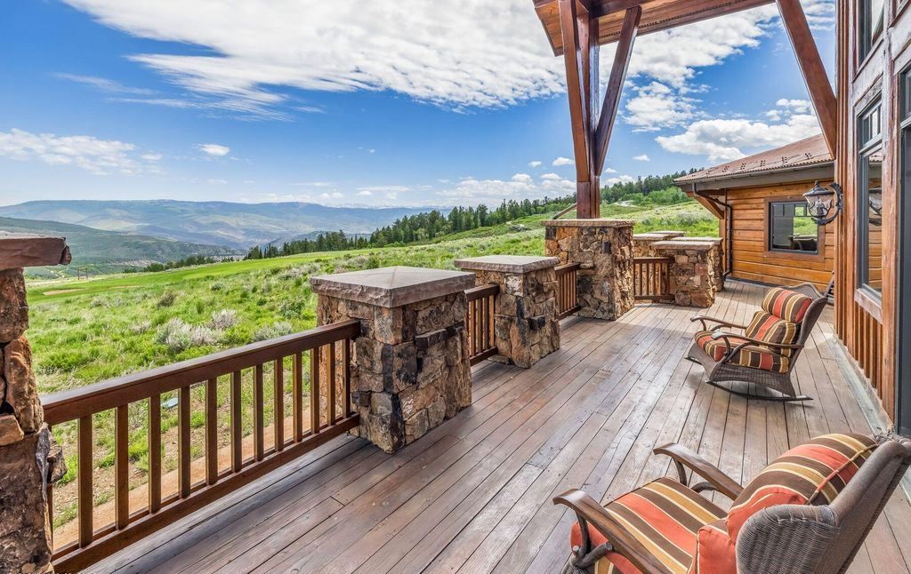 Mountain Charm Meets Modern Comfort Exquisite Colorado Residence for 7.25 Million 12