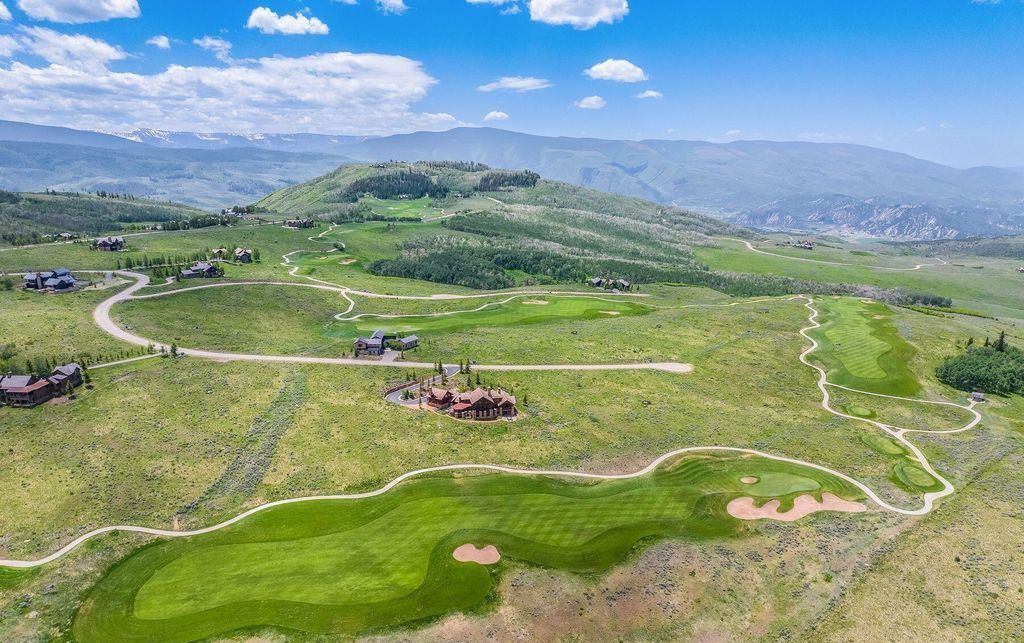 Mountain Charm Meets Modern Comfort Exquisite Colorado Residence for 7.25 Million 66