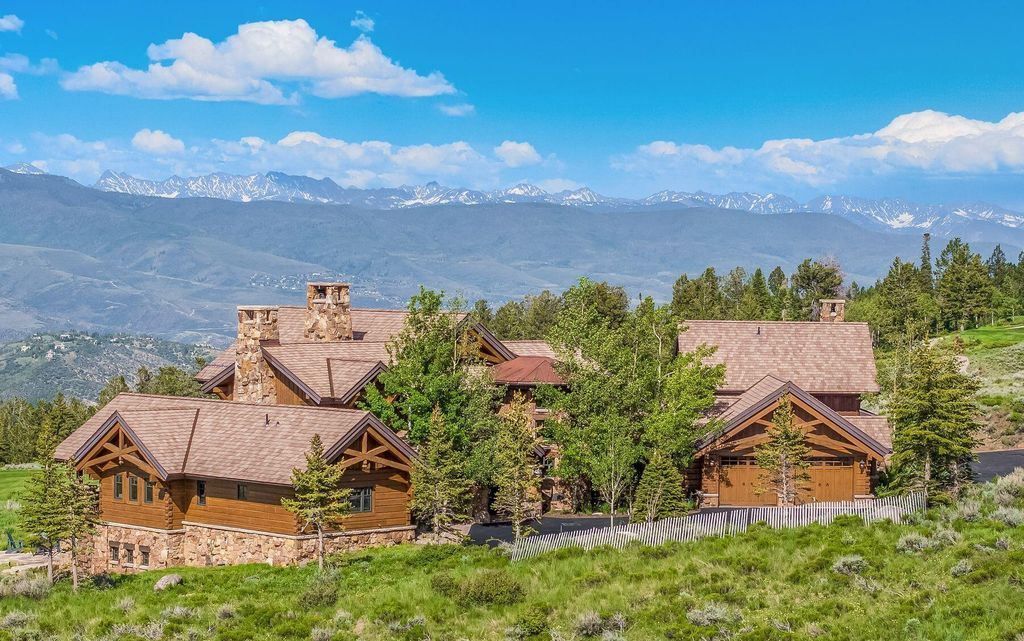 Mountain Charm Meets Modern Comfort Exquisite Colorado Residence for 7.25 Million 69