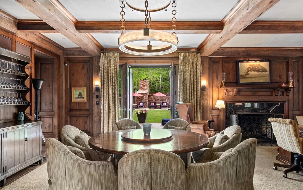 Mountain Ranch A Supreme Blend of Sophistication and Alpine Delight in Colorado Listed for 65 Million 13