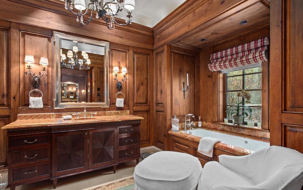 Mountain Ranch A Supreme Blend of Sophistication and Alpine Delight in Colorado Listed for 65 Million 18