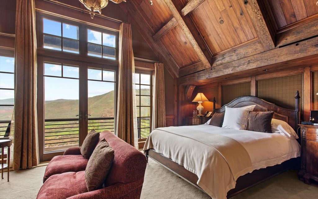 Mountain Ranch A Supreme Blend of Sophistication and Alpine Delight in Colorado Listed for 65 Million 21