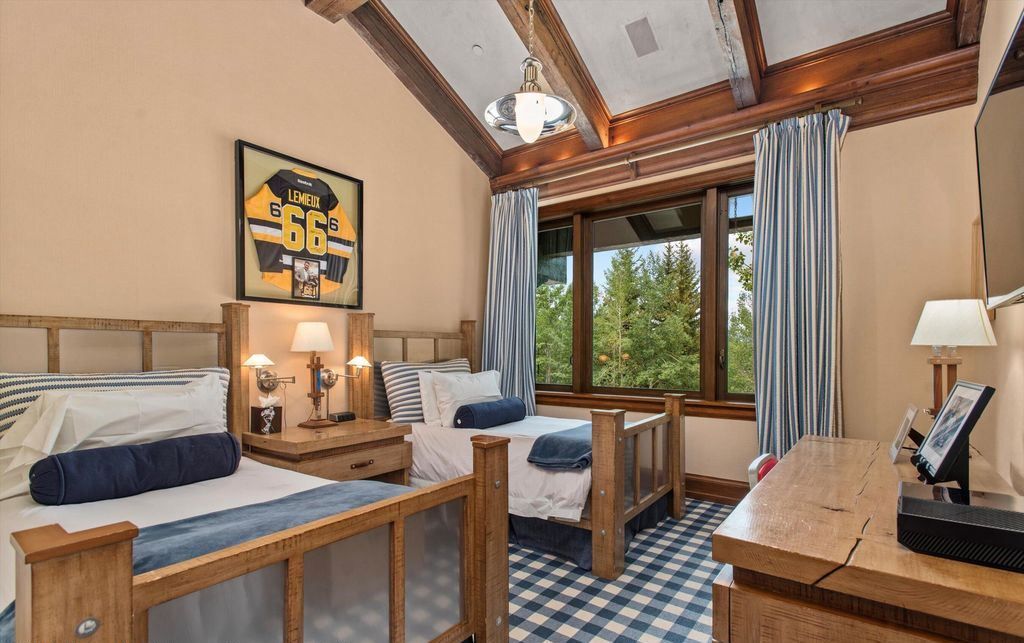 Mountain Ranch A Supreme Blend of Sophistication and Alpine Delight in Colorado Listed for 65 Million 23