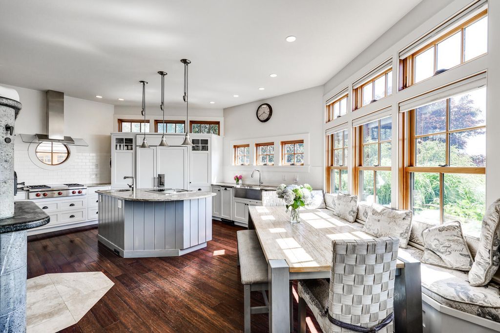 Osprey House Luxury Blending Contemporary and Traditional Design in Massachusetts for 6.995 Million 18