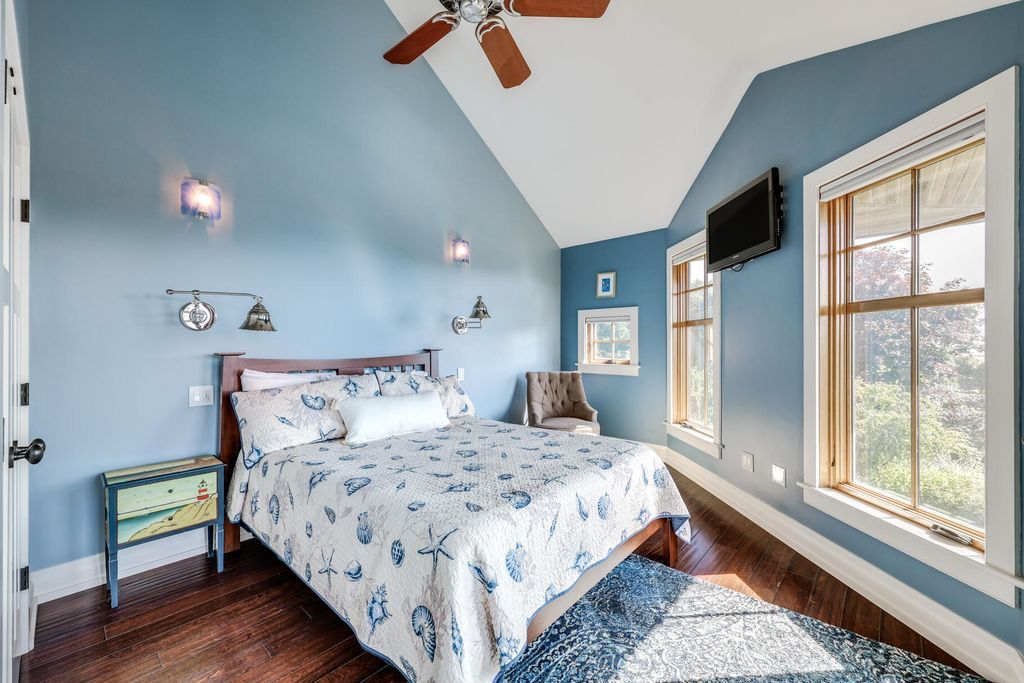 Osprey House Luxury Blending Contemporary and Traditional Design in Massachusetts for 6.995 Million 39