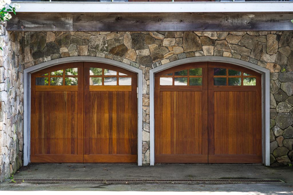Osprey House Luxury Blending Contemporary and Traditional Design in Massachusetts for 6.995 Million 9