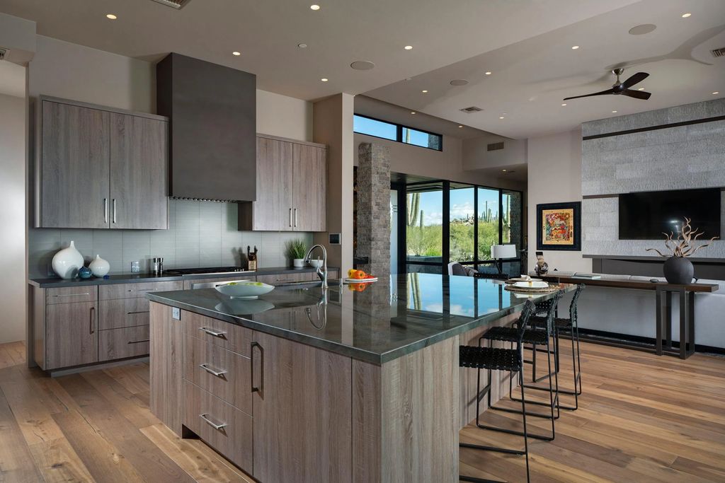 Parseghian House by Soloway Designs Architecture + Interiors