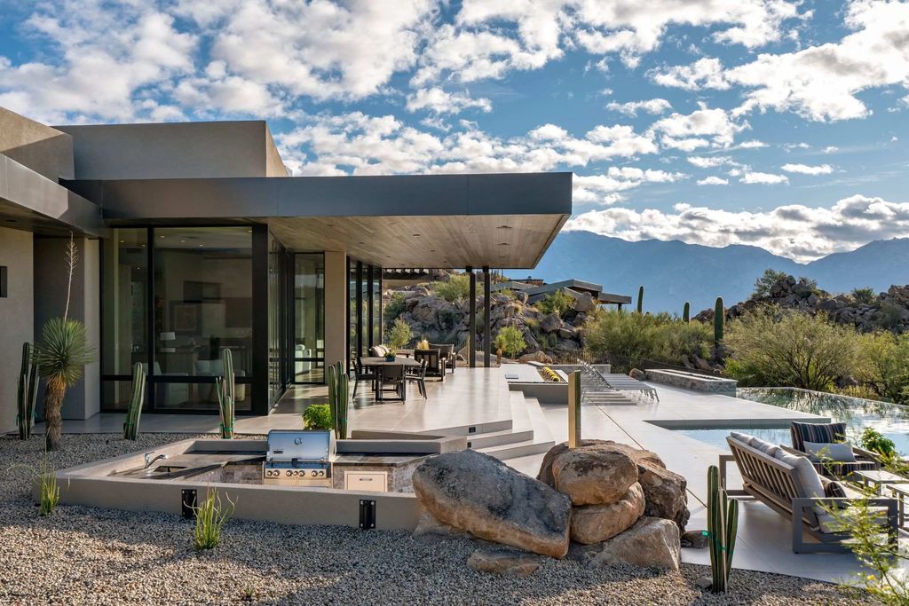 Parseghian House by Soloway Designs Architecture + Interiors