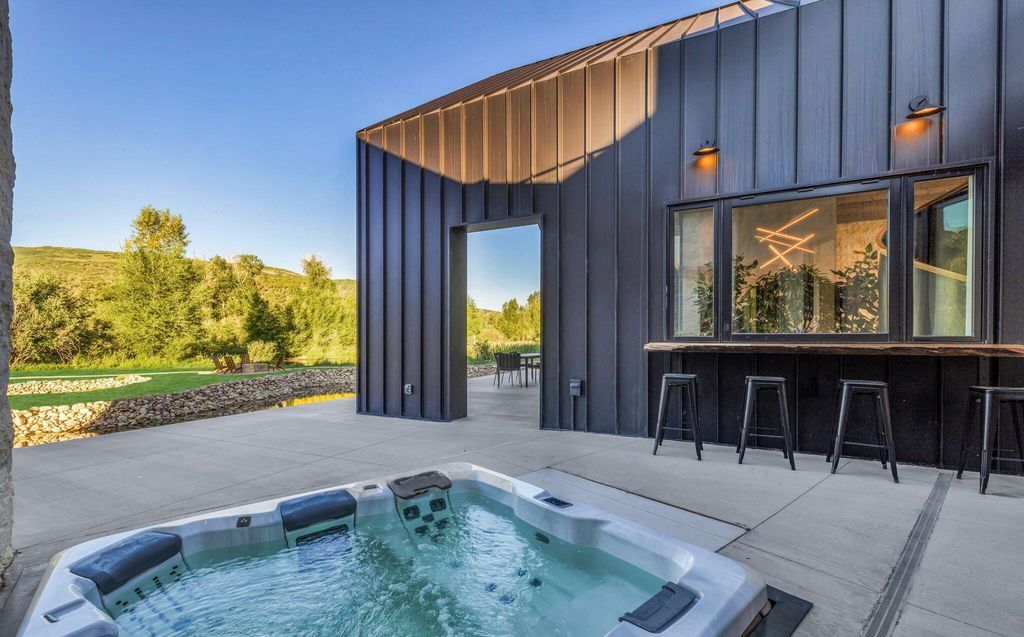 Rick Brighton Designed Stark Ranch 13.9 Million Blend of Modern Elegance and Rustic Charm 23
