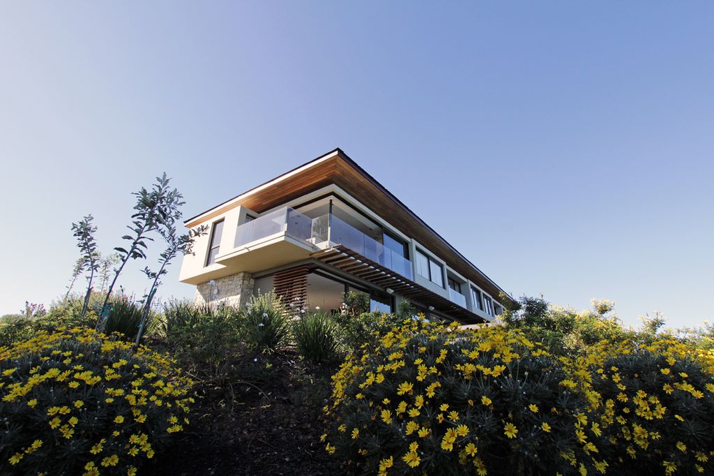 River Bend House harmonious design by Craft of Architecture 4
