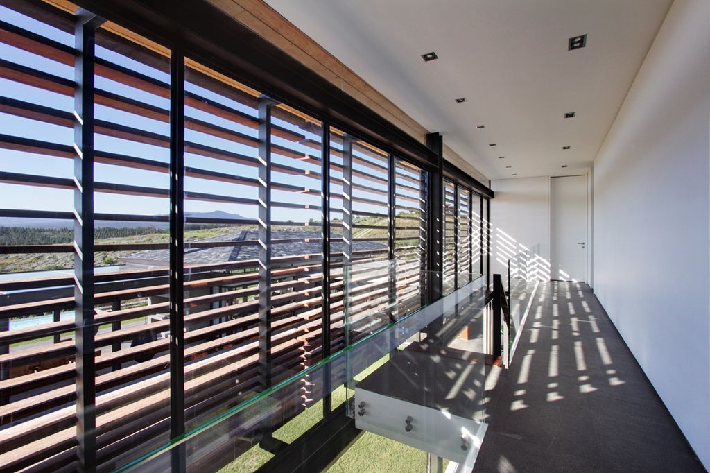 River Bend House harmonious design by Craft of Architecture 7