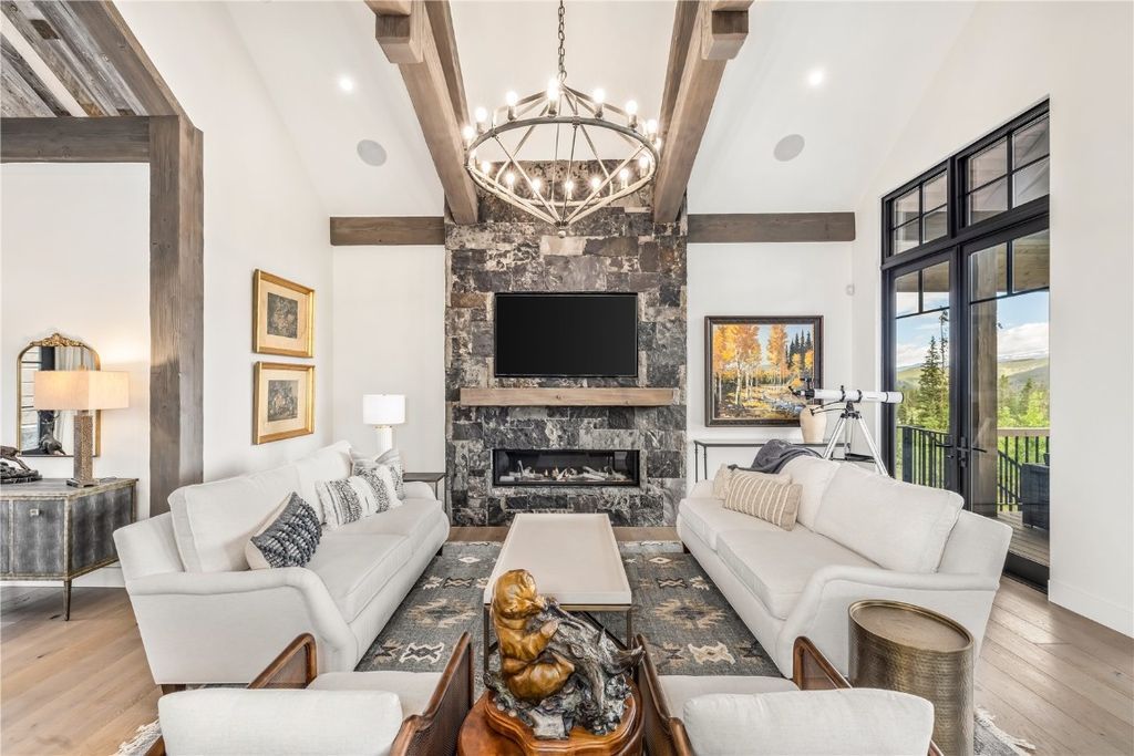 Rockridge Builders Crafts a Modern Mountain Farmhouse Gem in Colorado Offered at 5.5 Million 10