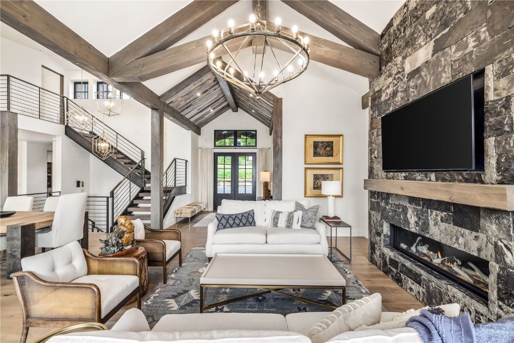 Rockridge Builders Crafts a Modern Mountain Farmhouse Gem in Colorado Offered at 5.5 Million 12