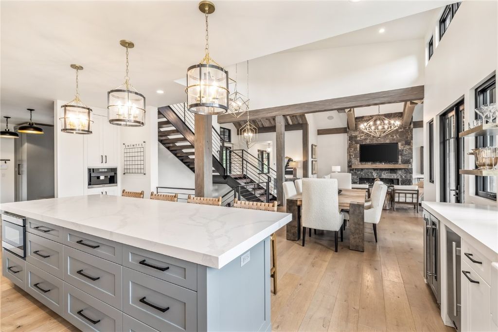 Rockridge Builders Crafts a Modern Mountain Farmhouse Gem in Colorado Offered at 5.5 Million 18