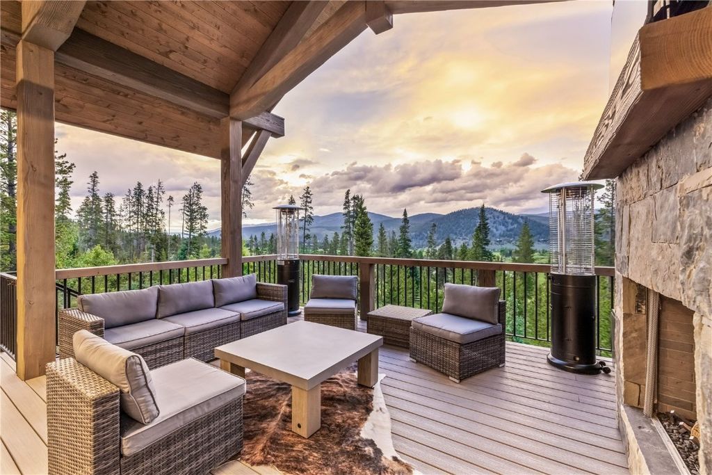 Rockridge Builders Crafts a Modern Mountain Farmhouse Gem in Colorado Offered at 5.5 Million 22