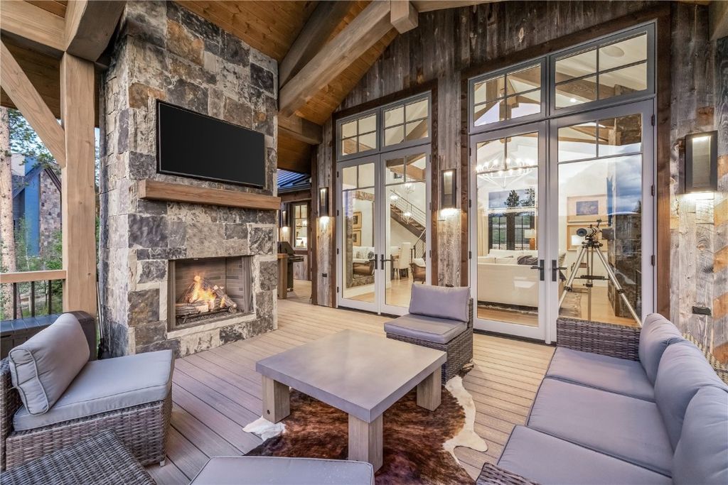 Rockridge Builders Crafts a Modern Mountain Farmhouse Gem in Colorado Offered at 5.5 Million 24