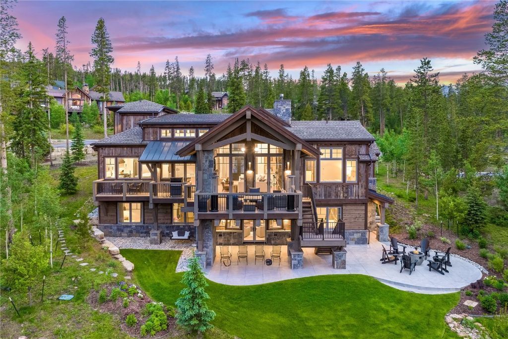 Rockridge Builders Crafts a Modern Mountain Farmhouse Gem in Colorado Offered at 5.5 Million 3